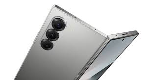 Galaxy Z Fold Special 200MP camera module closeup — Z Fold Special specs