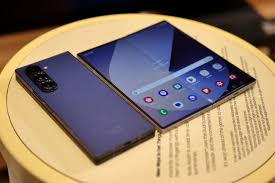 Samsung Galaxy Z Fold6-4