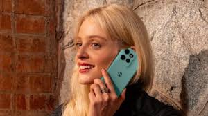 latest smartphones 2025, top mobile phones, new flagship phones, budget smartphones, mobile phone reviews