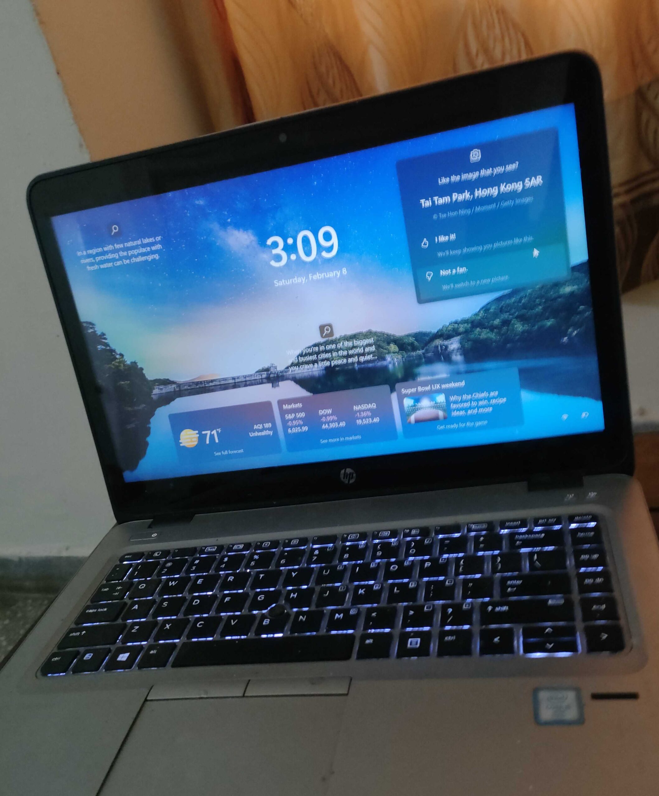 Laptop