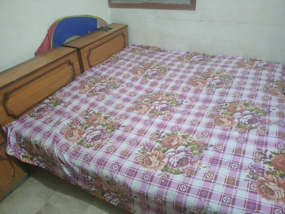 Single bed