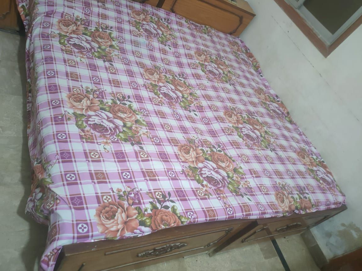 Single bed