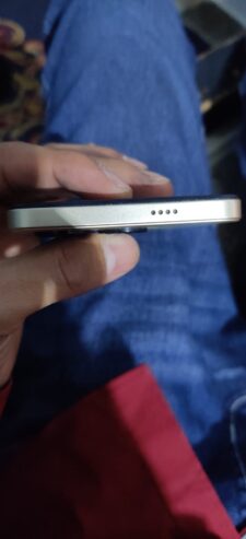 Tecno spark 20 C