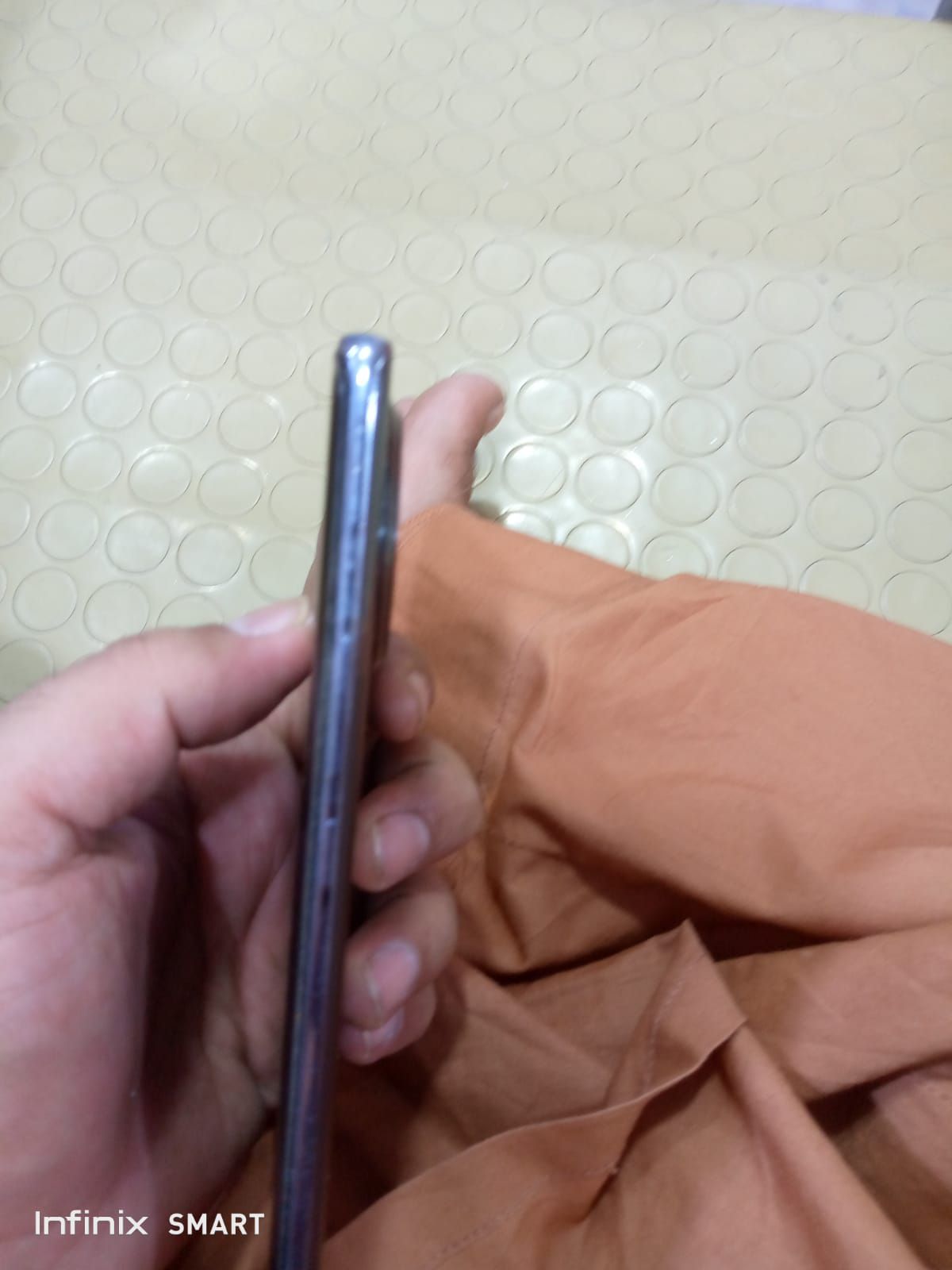Spark 20 edug screen. 8+8/256