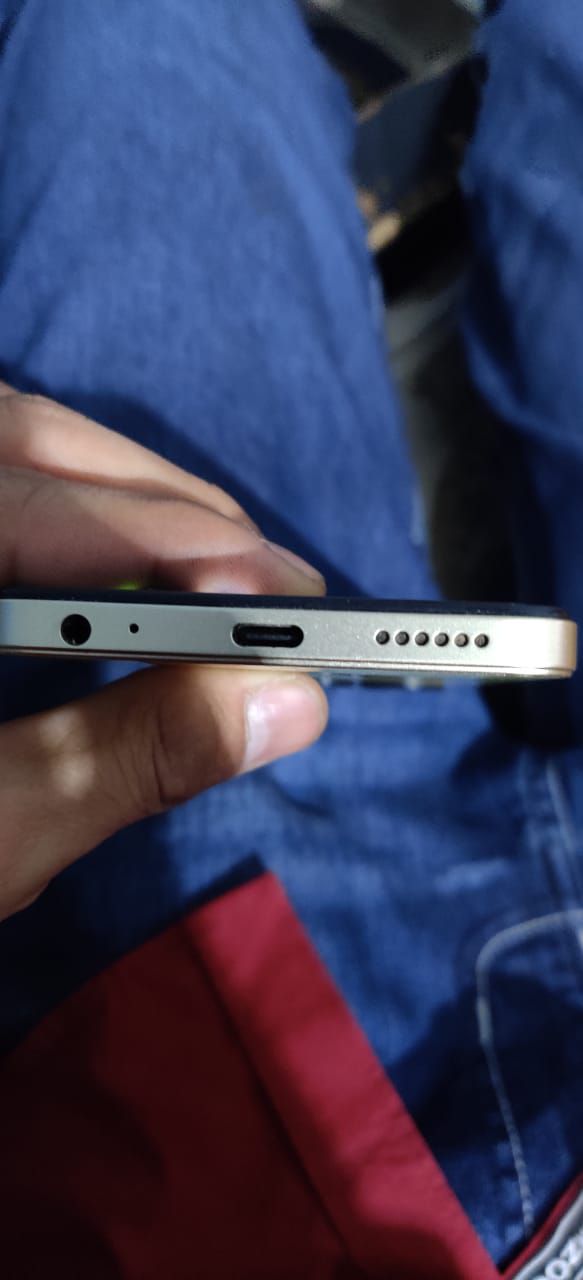 Tecno spark 20 C