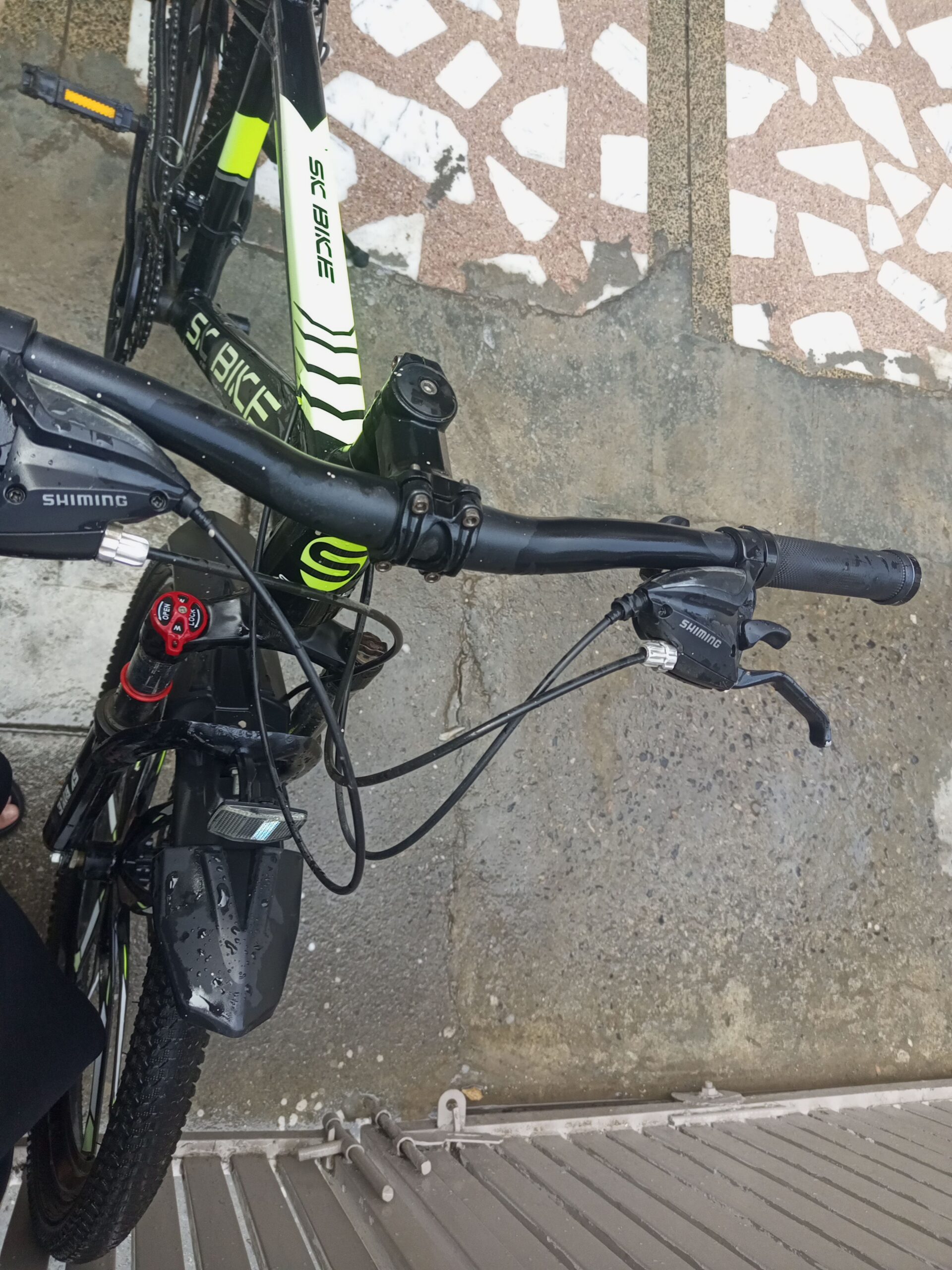 10/10condition urgent sale Almost new