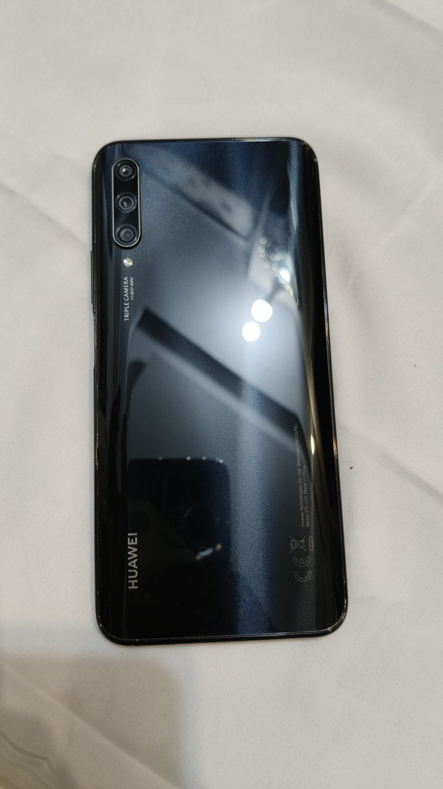 Huawei Y9s