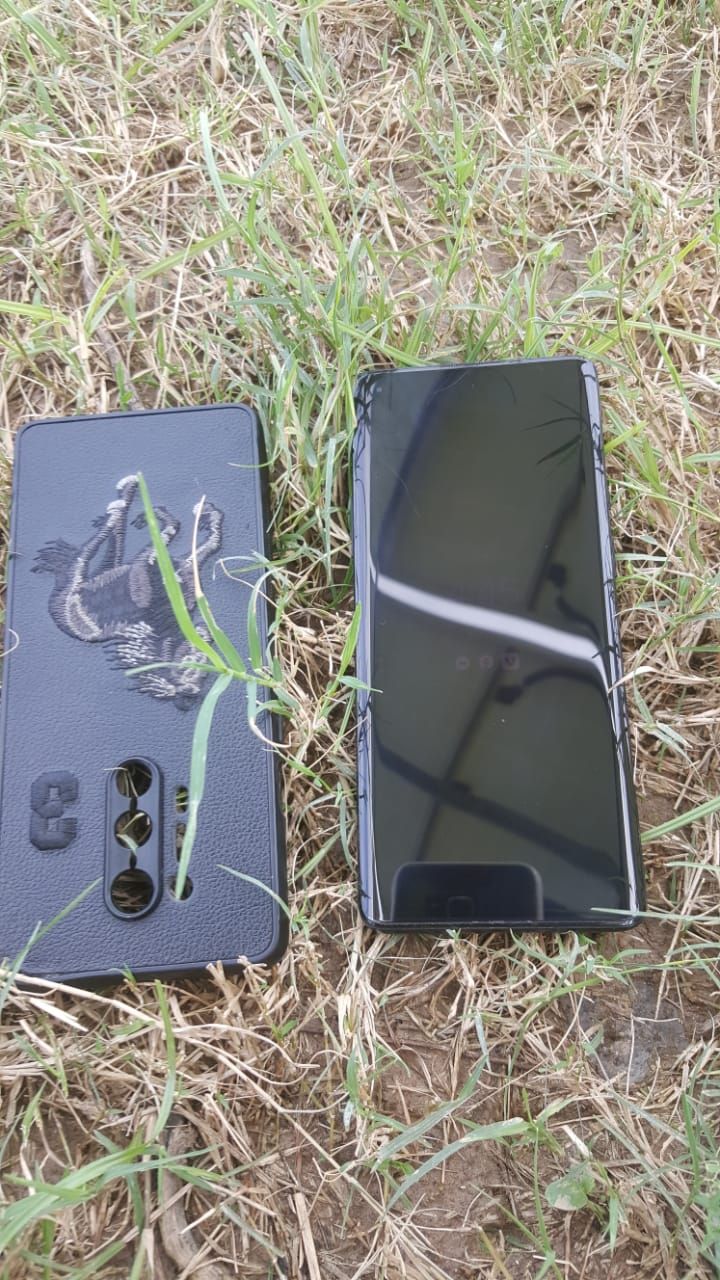 OnePlus 8pro 5g global version pta approved duel sim read add first