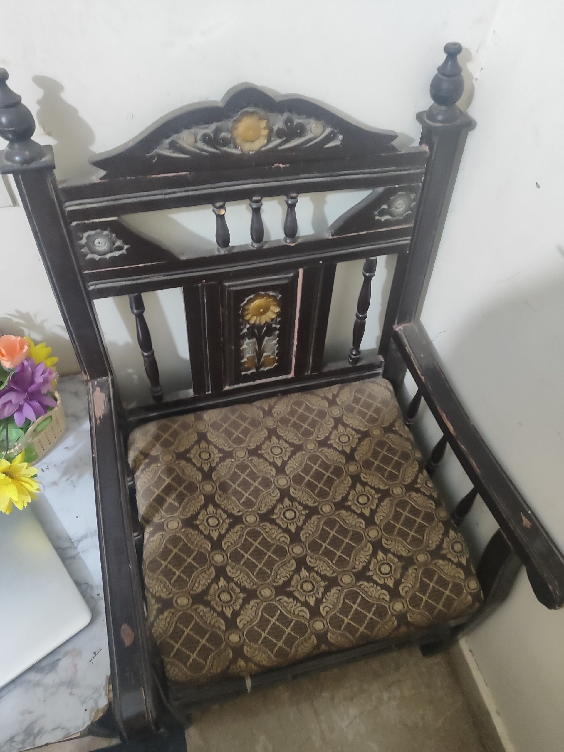Sofa set with table
